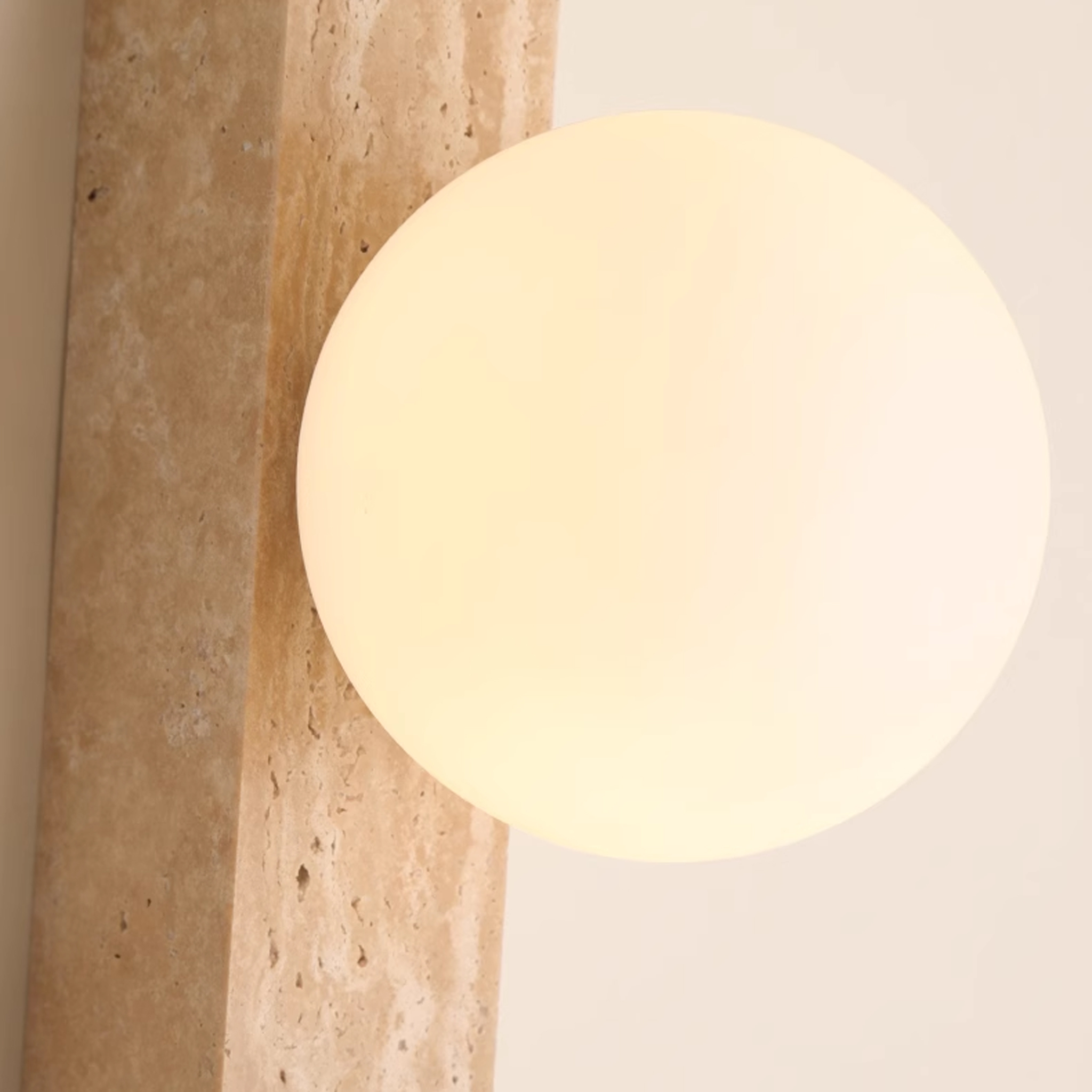 مصباح جدار أبليك - ريزن ماربل ومعدن