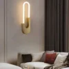 مصباح حائط ذهبي مع أنبوب أكريليك